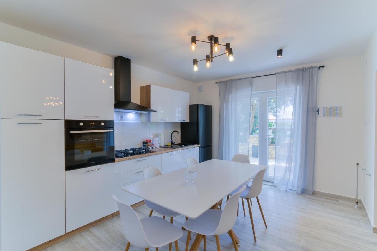 Demi II Apartment Senj  Ngoại thất bức ảnh